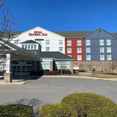 Hilton Garden Inn Lakewood Ngoại thất bức ảnh