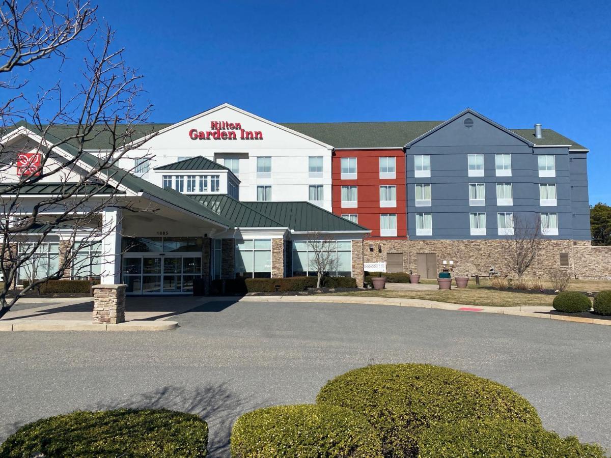 Hilton Garden Inn Lakewood Ngoại thất bức ảnh