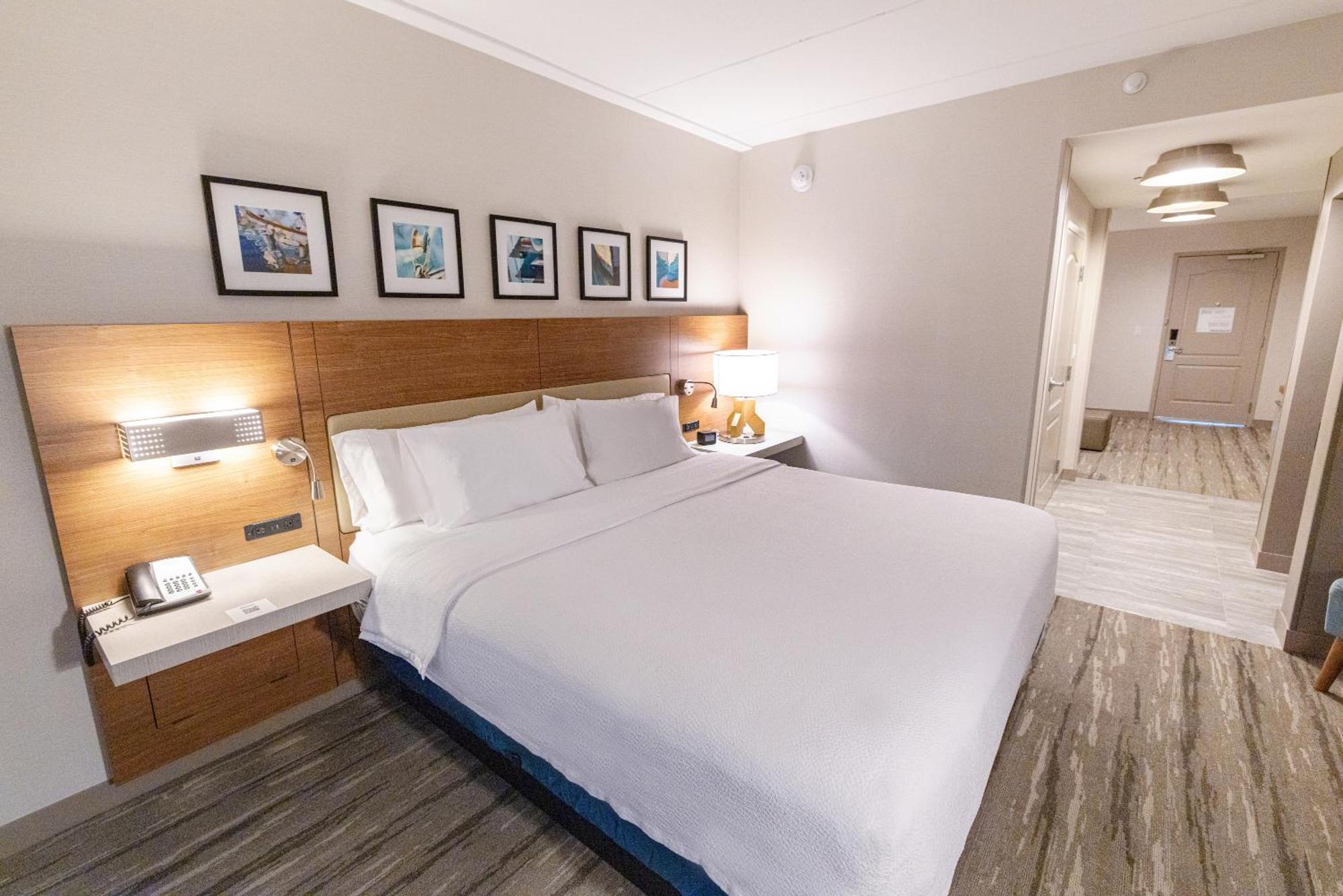 Hilton Garden Inn Lakewood Ngoại thất bức ảnh