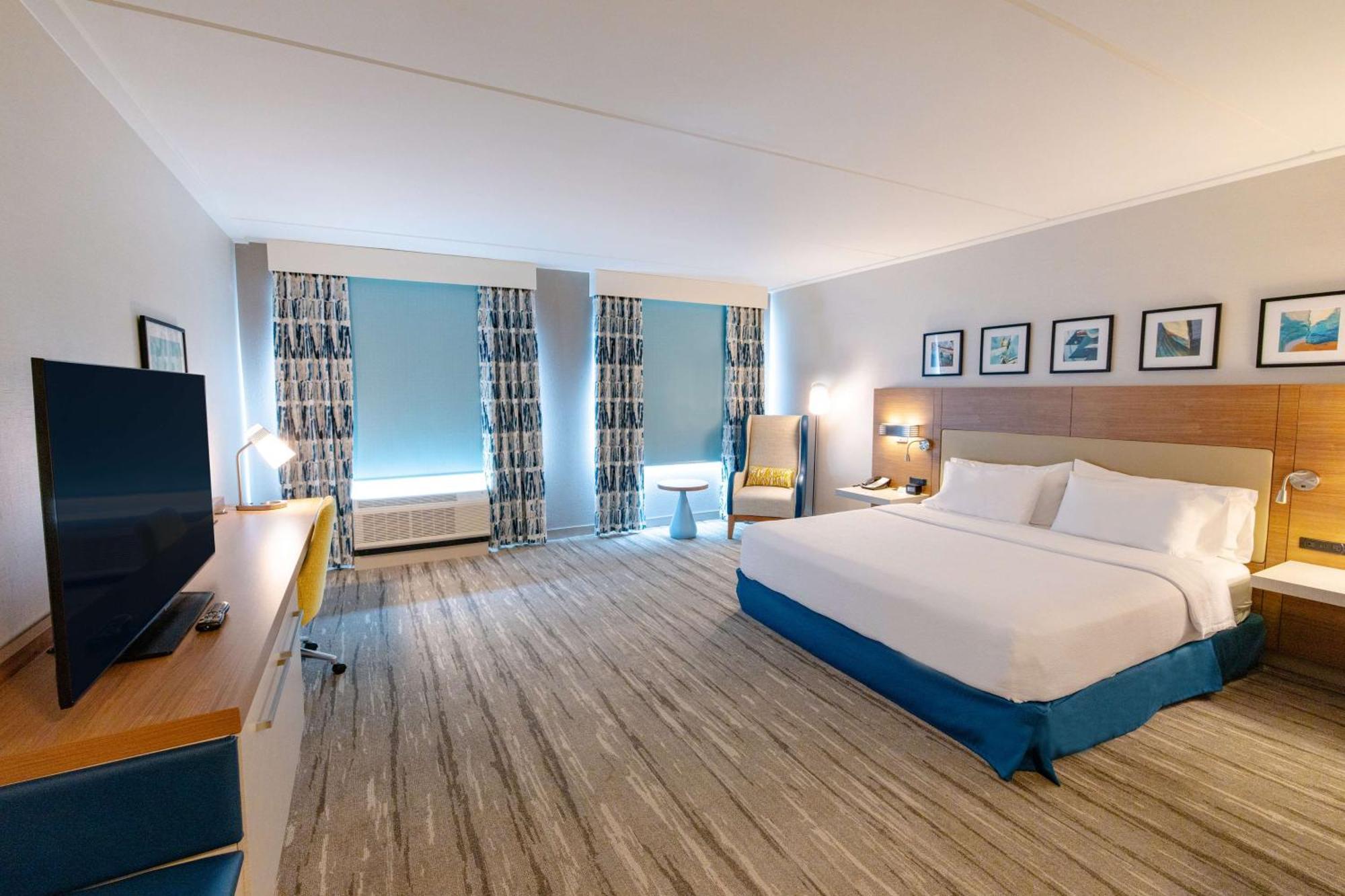 Hilton Garden Inn Lakewood Ngoại thất bức ảnh